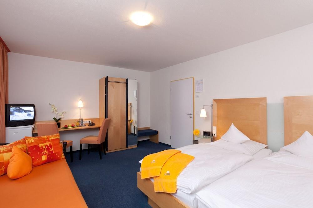 Hotel Elite Karlsruhe Exterior foto